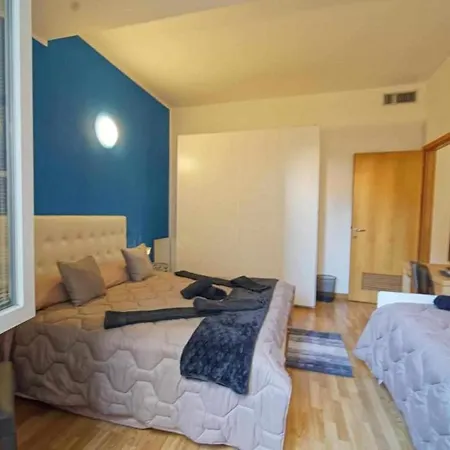 Destiny 4 Borgo Venezia *